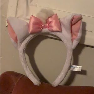Rare Exclusive Tokyo Disney Marie Ears Headband